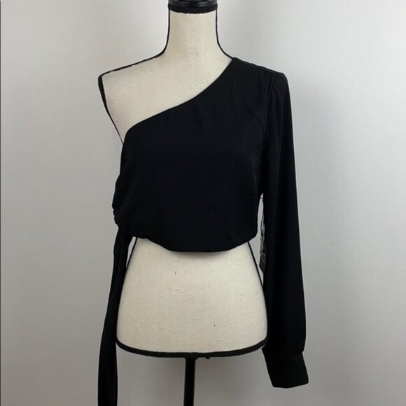 Revolve/Superdown Charlotte One Shoulder Top - Picture 4 of 12